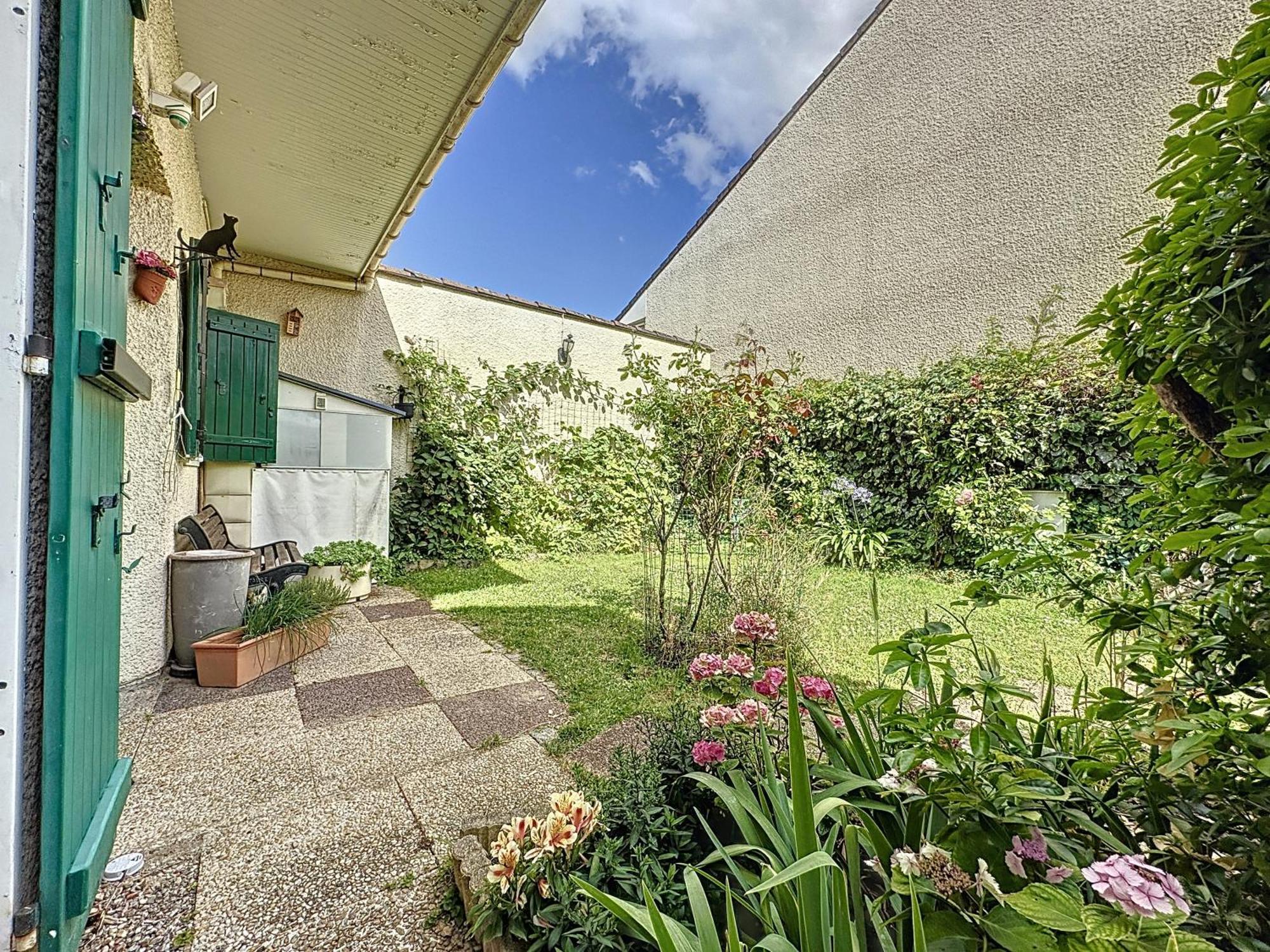 Maison 73M2 Avec Jardin St-Denis Saint-Denis  Esterno foto